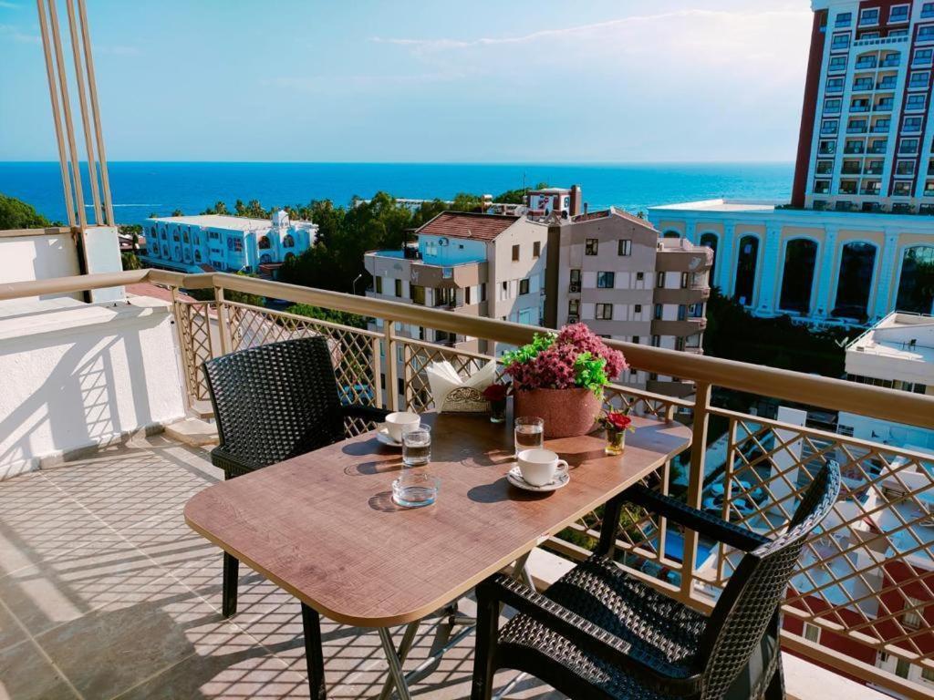 Lara Park Suites Antalya Eksteriør bilde